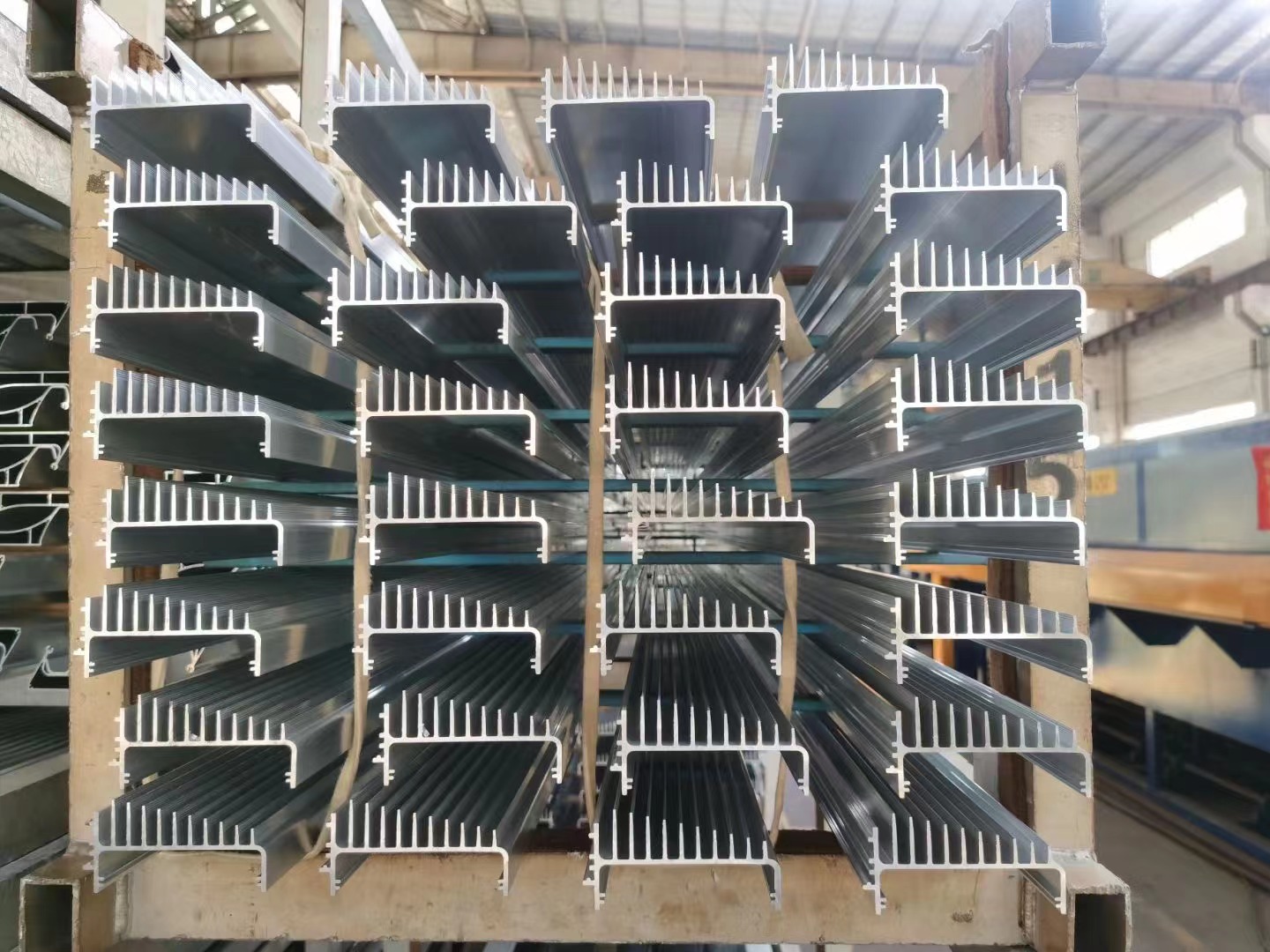 Radiator Aluminum Profile